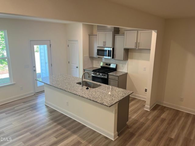 1278 Hammond Drive, Mebane, NC 27302