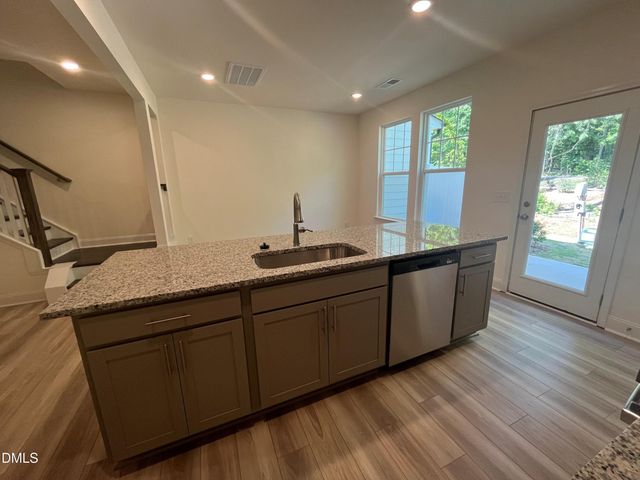 1278 Hammond Drive, Mebane, NC 27302