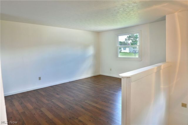 3678 Oakview Drive, Girard, OH 44420
