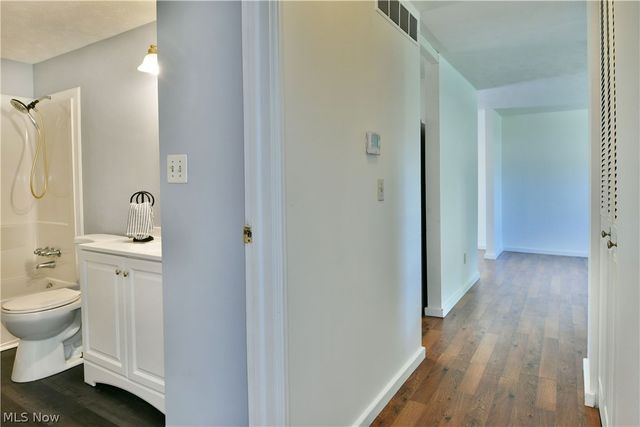 3678 Oakview Drive, Girard, OH 44420