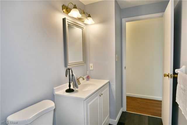 3678 Oakview Drive, Girard, OH 44420