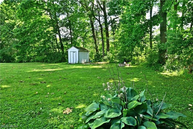 3678 Oakview Drive, Girard, OH 44420