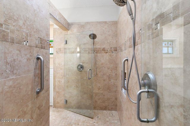 953 SHIPWATCH Drive E, Jacksonville, FL 32225