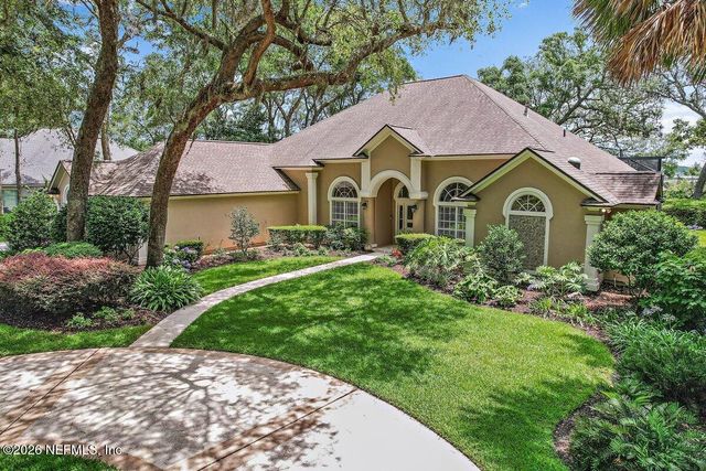 953 SHIPWATCH Drive E, Jacksonville, FL 32225