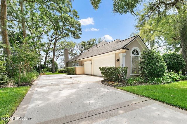 953 SHIPWATCH Drive E, Jacksonville, FL 32225