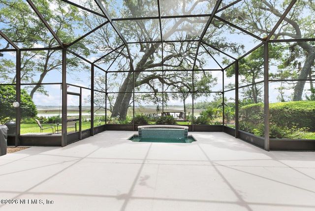 953 SHIPWATCH Drive E, Jacksonville, FL 32225