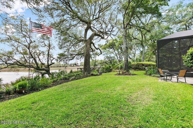 953 SHIPWATCH Drive E, Jacksonville, FL 32225