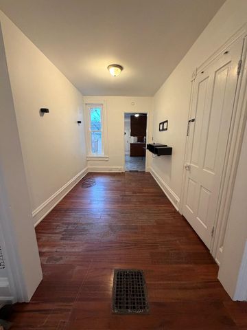 928 MULBERRY ST, Reading, PA 19604