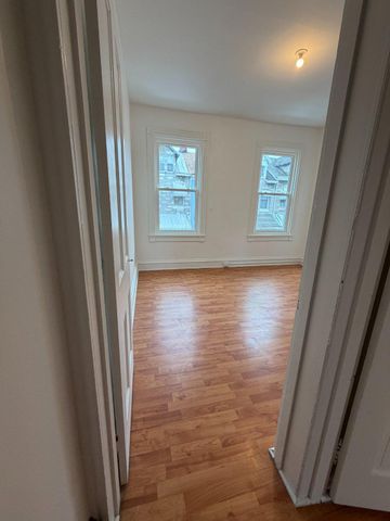 928 MULBERRY ST, Reading, PA 19604
