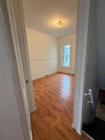 928 MULBERRY ST, Reading, PA 19604