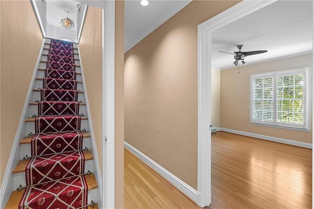 561 Peachtree Battle Avenue NW, Atlanta, GA 30305