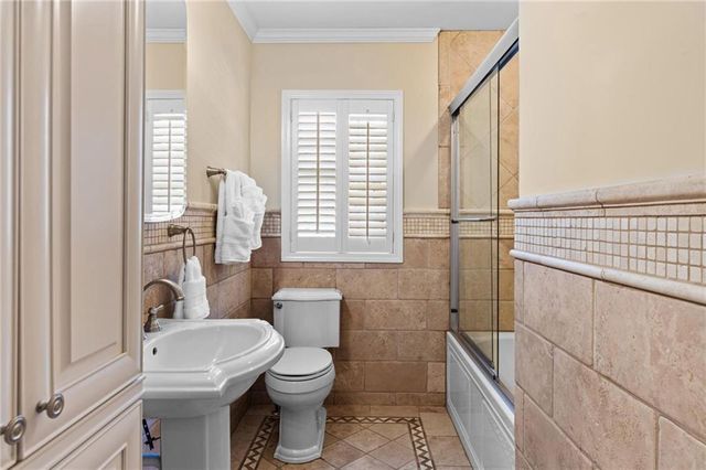 561 Peachtree Battle Avenue NW, Atlanta, GA 30305