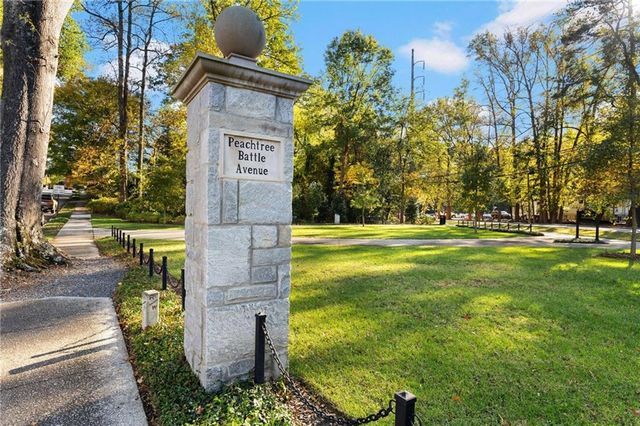 561 Peachtree Battle Avenue NW, Atlanta, GA 30305