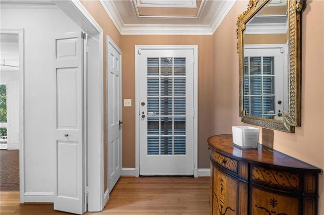 561 Peachtree Battle Avenue NW, Atlanta, GA 30305