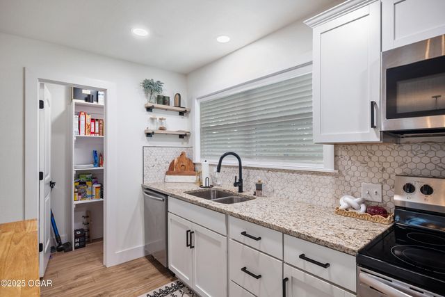 2510 Rosedale Place, Joplin, MO 64804