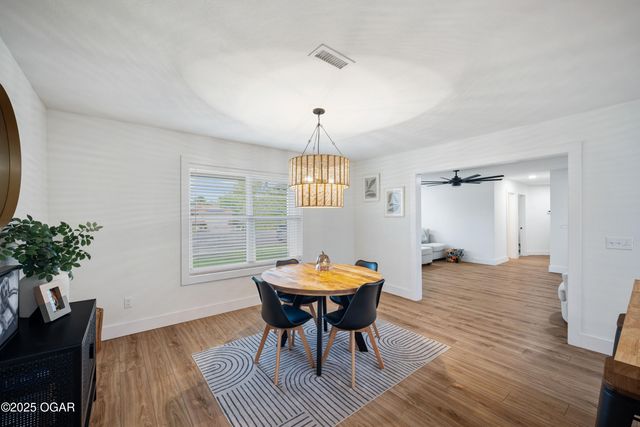 2510 Rosedale Place, Joplin, MO 64804