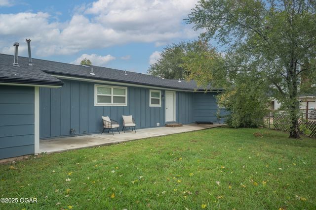 2510 Rosedale Place, Joplin, MO 64804