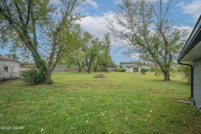2510 Rosedale Place, Joplin, MO 64804