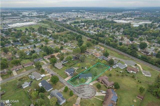 2510 Rosedale Place, Joplin, MO 64804