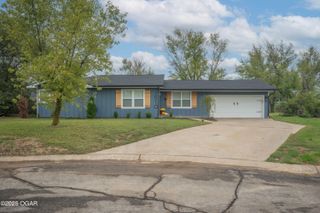 2510 Rosedale Place, Joplin, MO 64804