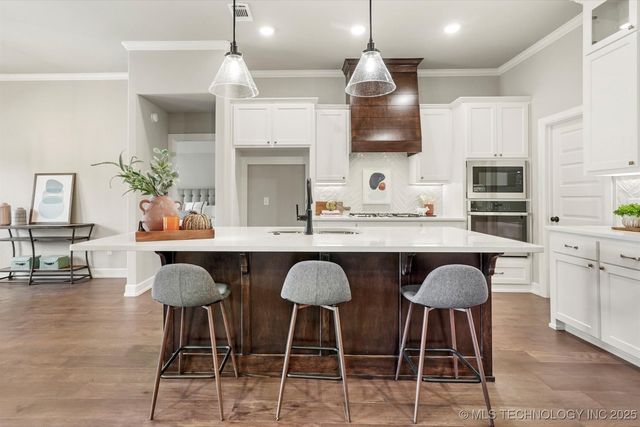 1408 N 70th Street, Broken Arrow, OK 74014