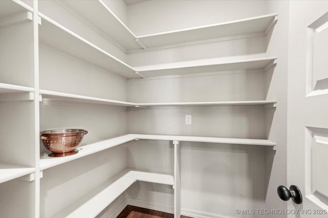 1408 N 70th Street, Broken Arrow, OK 74014