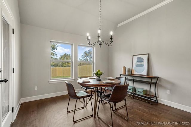 1408 N 70th Street, Broken Arrow, OK 74014