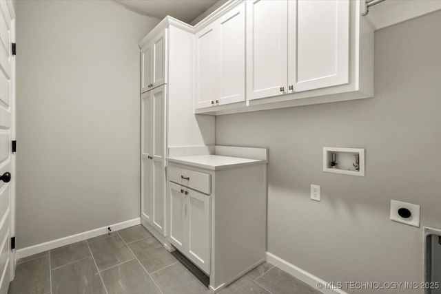 1408 N 70th Street, Broken Arrow, OK 74014