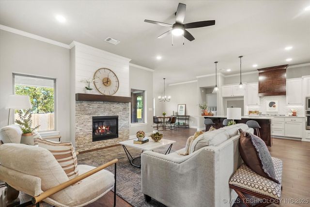 1408 N 70th Street, Broken Arrow, OK 74014