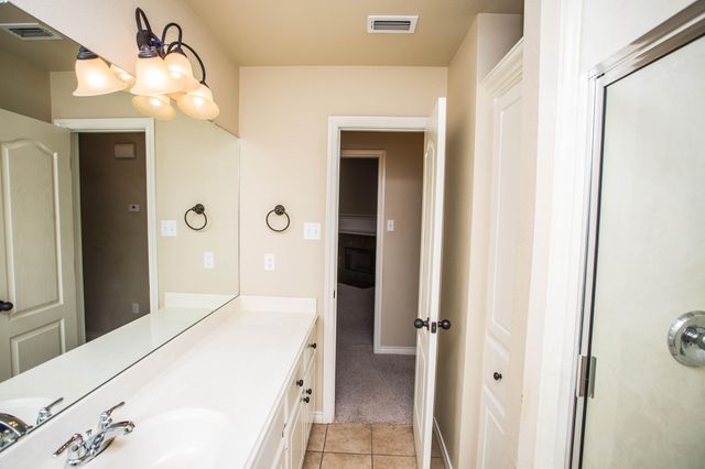 9801 Iola Avenue, Lubbock, TX 79424