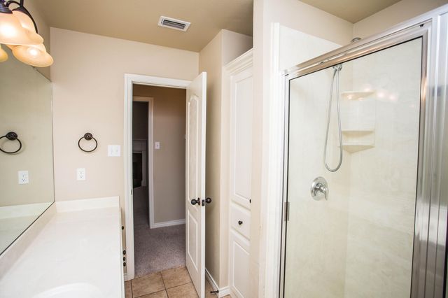 9801 Iola Avenue, Lubbock, TX 79424