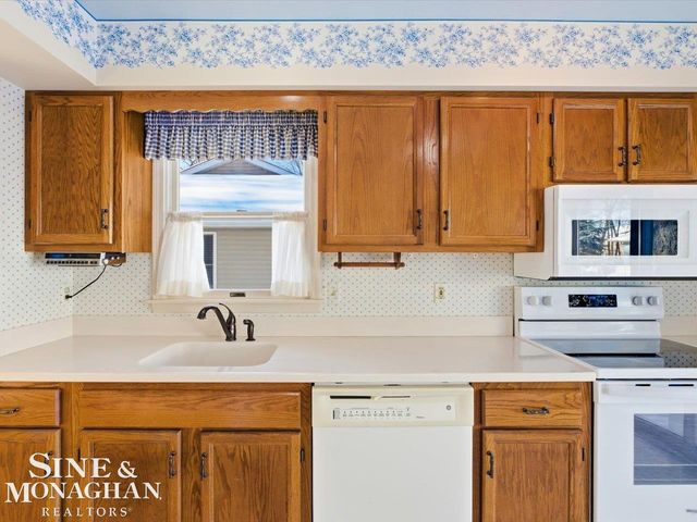 3945 Butternut Court, Port Huron, MI 48060