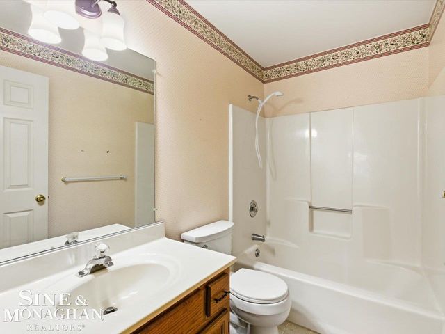 3945 Butternut Court, Port Huron, MI 48060