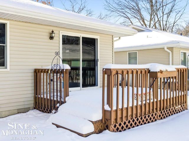 3945 Butternut Court, Port Huron, MI 48060