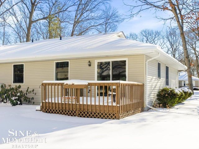 3945 Butternut Court, Port Huron, MI 48060