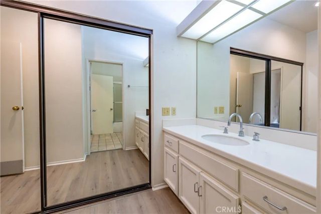 5744 E Creekside Avenue 60, Orange, CA 92869