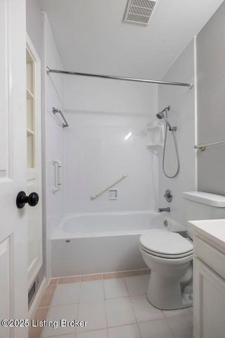 1826 Arboro Pl, Louisville, KY 40220
