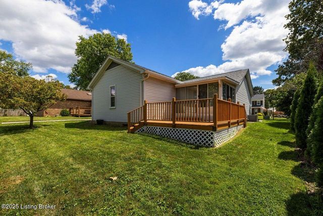 1826 Arboro Pl, Louisville, KY 40220