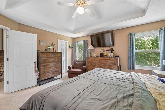 1007 NE 106th Court, Kansas City, MO 64155