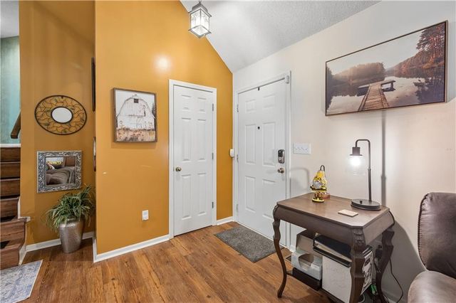 1007 NE 106th Court, Kansas City, MO 64155
