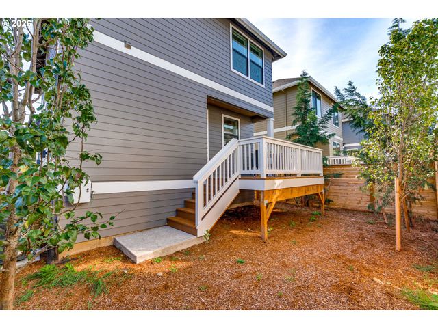 6491 Se Ramona St A, Portland, OR 97206