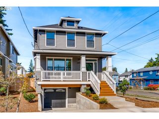 6491 Se Ramona St A, Portland, OR 97206