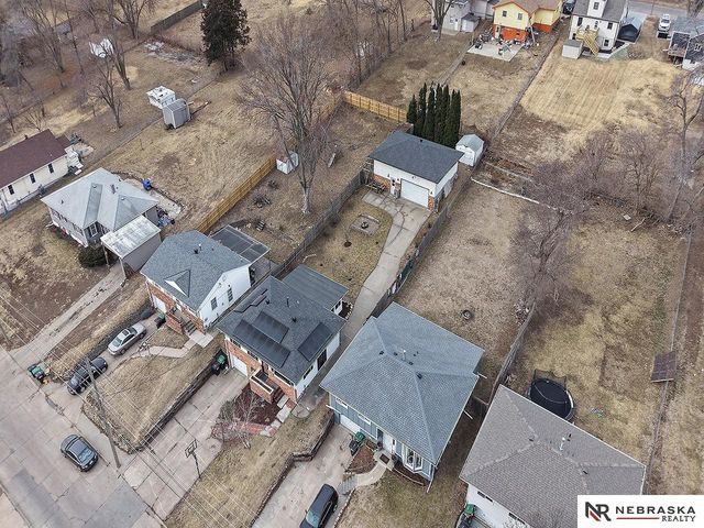 5320 S 52nd Street, Omaha, NE 68117