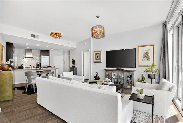 3325 NE Piedmont NE Road 1710, Atlanta, GA 30305