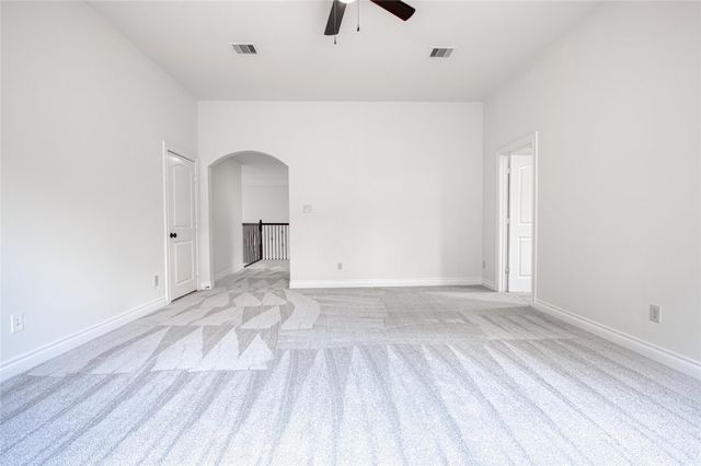 5914 Ravens Mill Court, Sugar Land, TX 77479