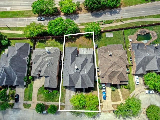 5914 Ravens Mill Court, Sugar Land, TX 77479