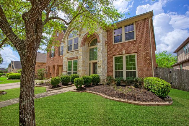 5914 Ravens Mill Court, Sugar Land, TX 77479
