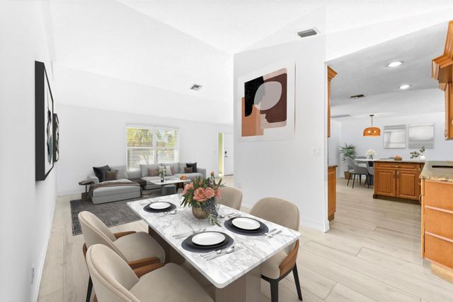 13461 72nd Court N, The Acreage, FL 33412