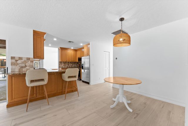 13461 72nd Court N, The Acreage, FL 33412