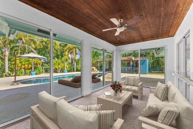 13461 72nd Court N, The Acreage, FL 33412